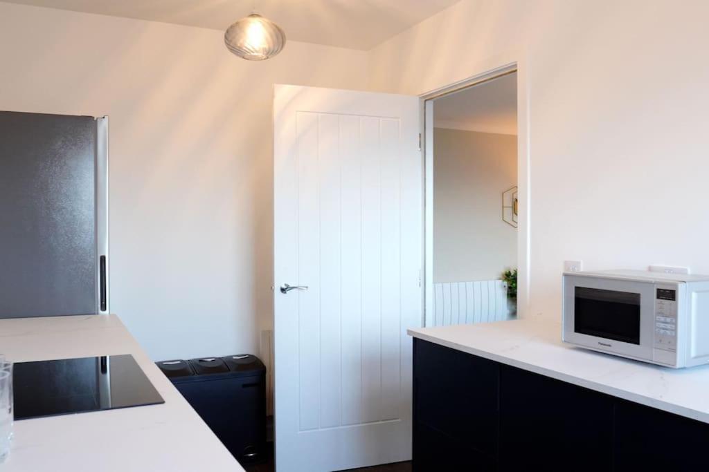 Seaside Apartment Largs Exterior foto